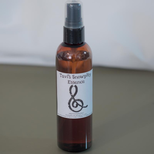 Tavi's Snowpity Essence 4oz